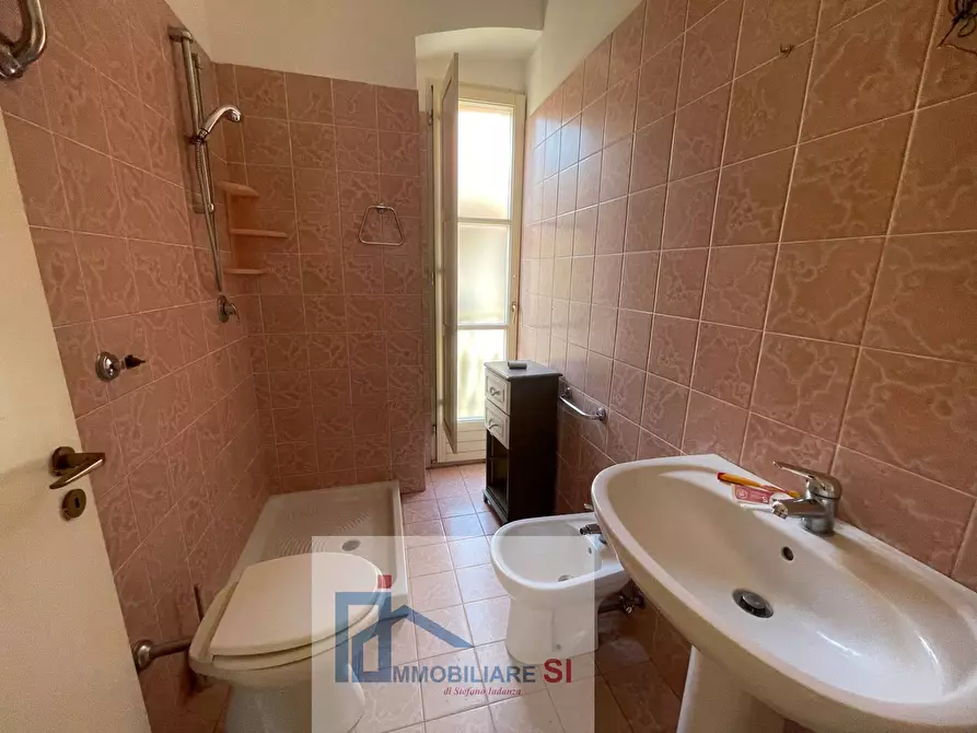 Immagine 36 di Casa semindipendente in vendita  in Piazza San Giuseppe a Sant'angelo A Cupolo