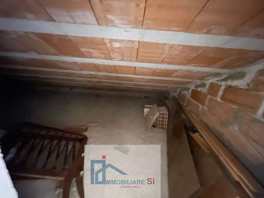 Immagine 44 di Casa semindipendente in vendita  in Piazza San Giuseppe a Sant'angelo A Cupolo