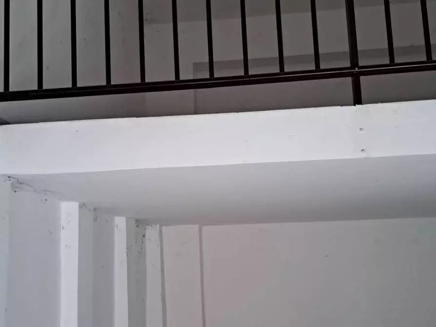 Immagine 5 di Box auto in vendita  in Via Sabbioneta a Potenza