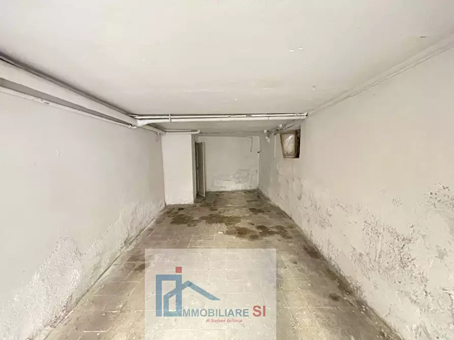 Immagine 36 di Casa semindipendente in vendita  in Via Sottotenente Gaetano Miele a Benevento