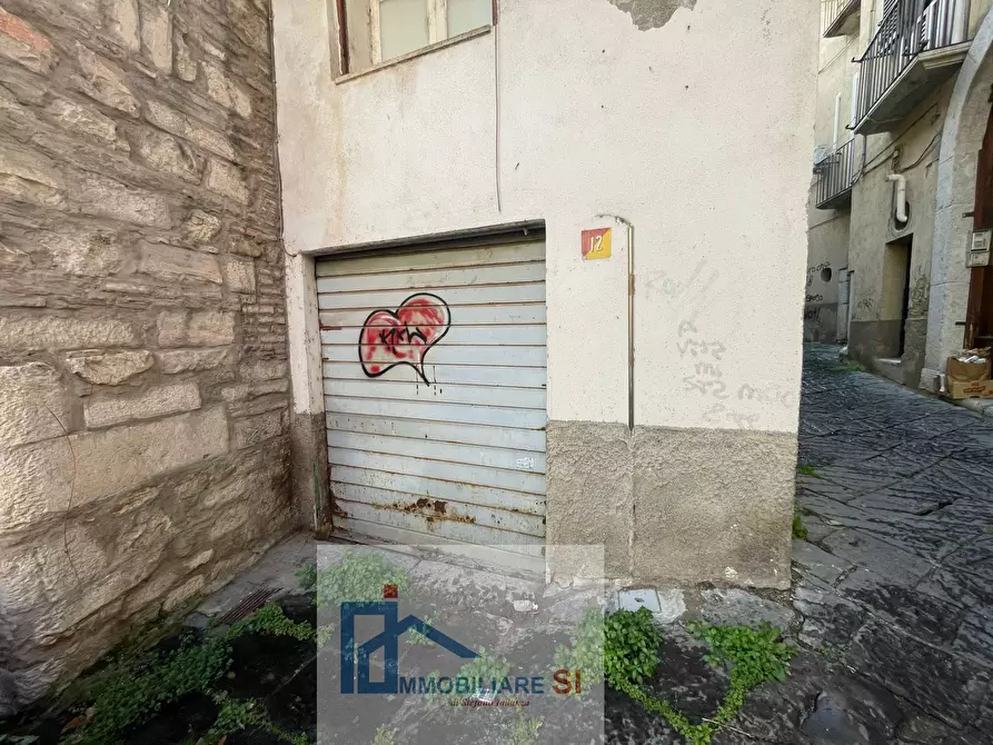 Immagine 35 di Casa semindipendente in vendita  in Via Sottotenente Gaetano Miele a Benevento