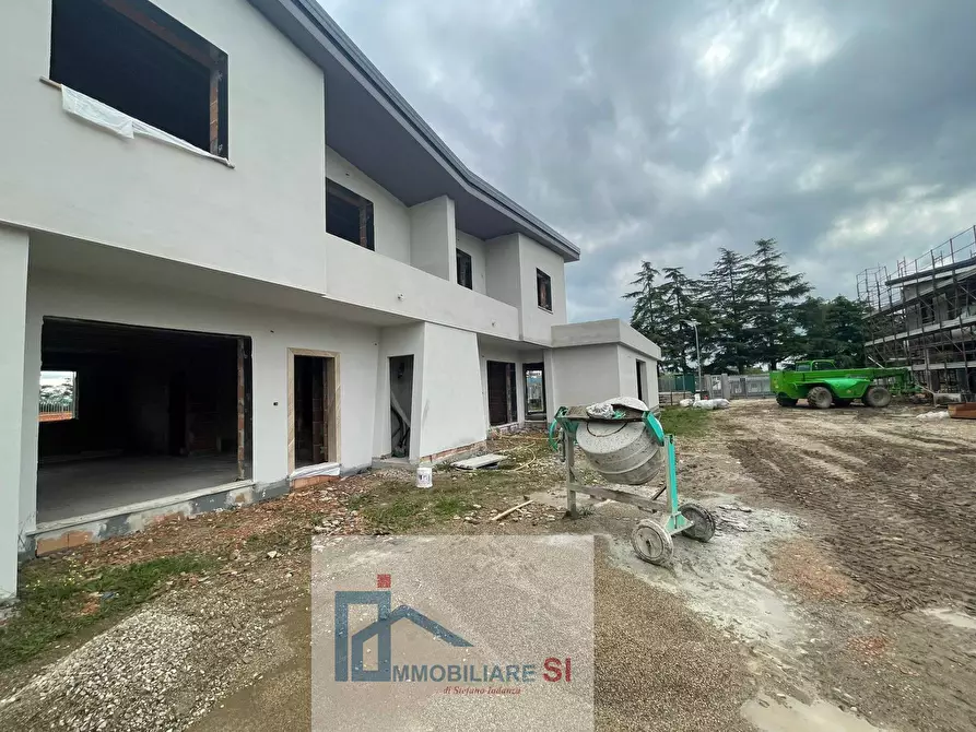 Immagine 10 di Casa semindipendente in vendita  in Via Monterone a San Giorgio Del Sannio