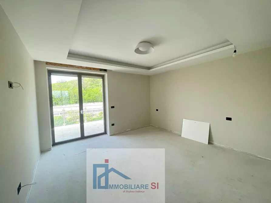 Immagine 10 di Attico in vendita  in Via Napoli a Benevento