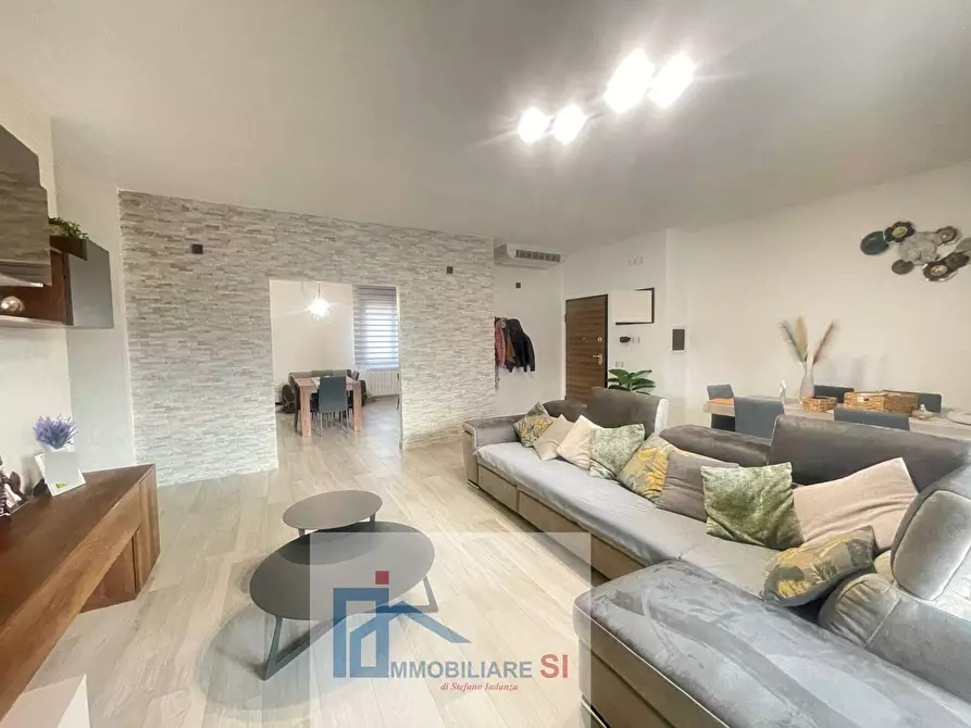 Immagine 3 di Appartamento in vendita  in Via Crocevia Sala a Foglianise