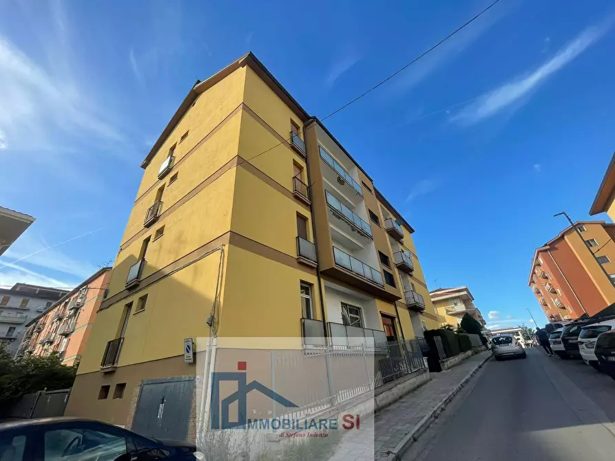 Immagine 34 di Appartamento in vendita  in Via Piranesi a Benevento