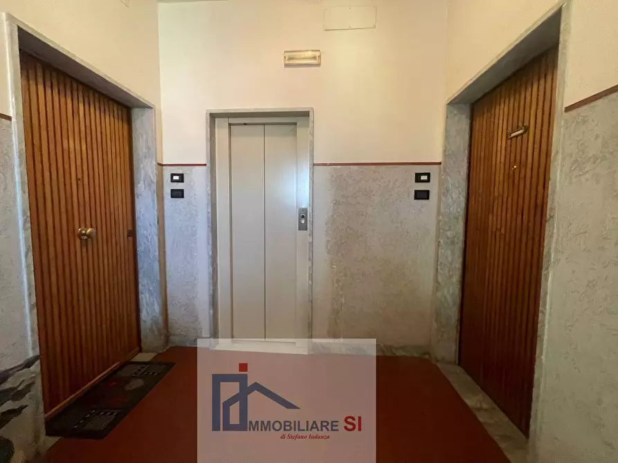 Immagine 26 di Appartamento in vendita  in Via Piranesi a Benevento