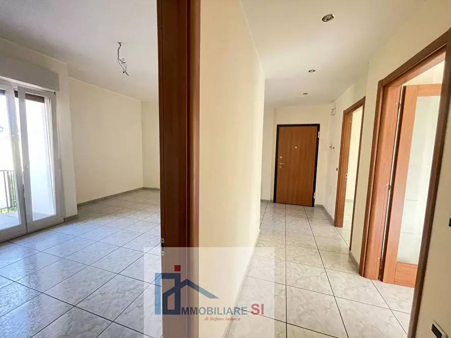 Immagine 5 di Appartamento in vendita  in Via Piranesi a Benevento