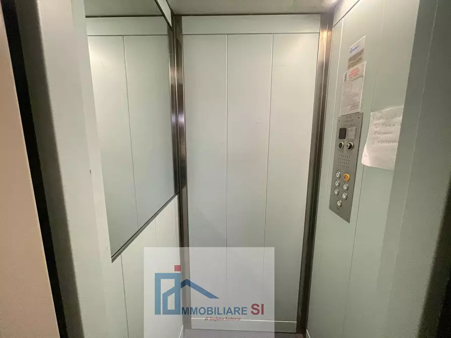 Immagine 28 di Appartamento in vendita  in Via Piranesi a Benevento