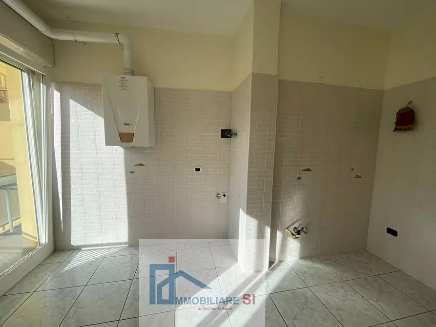 Immagine 12 di Appartamento in vendita  in Via Piranesi a Benevento