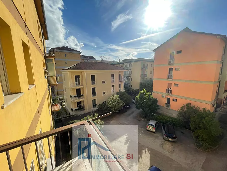 Immagine 11 di Appartamento in vendita  in Via Piranesi a Benevento