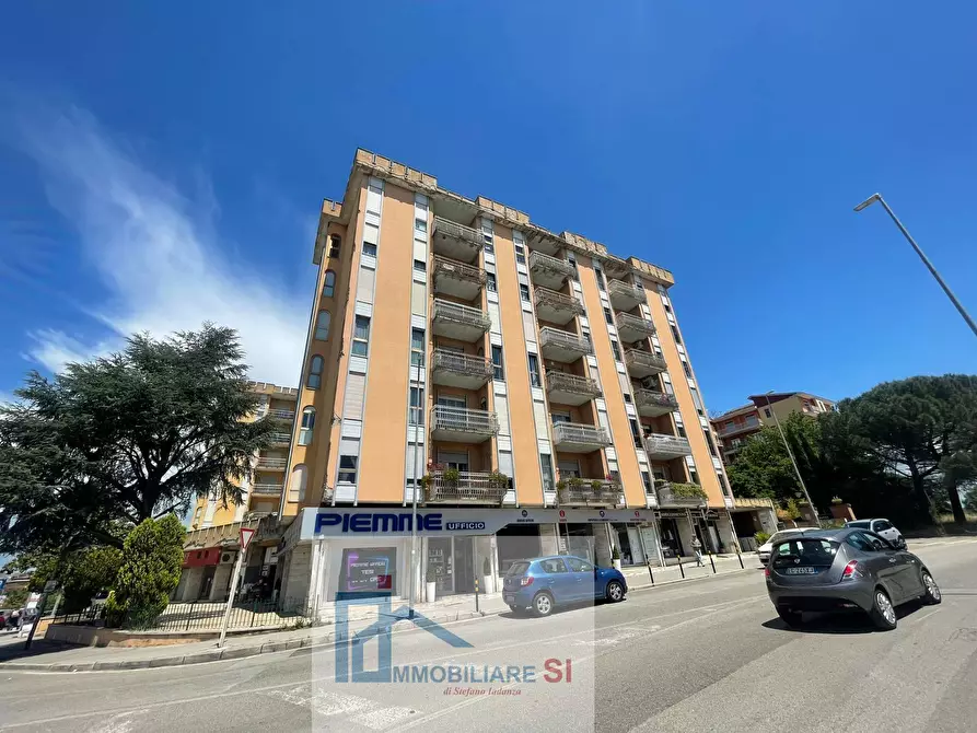 Immagine 41 di Appartamento in vendita  in Via Almerico Meomartini a Benevento