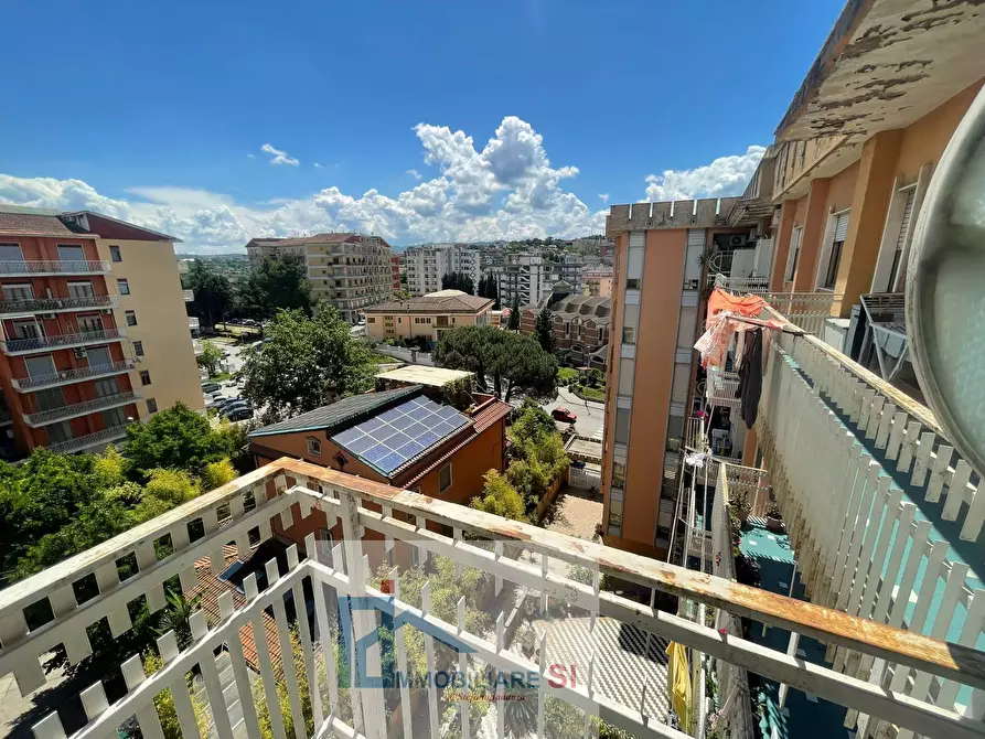 Immagine 6 di Appartamento in vendita  in Via Almerico Meomartini a Benevento