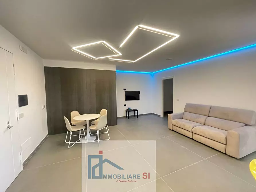 Immagine 3 di Appartamento in vendita  in Via Almerico Meomartini a Benevento