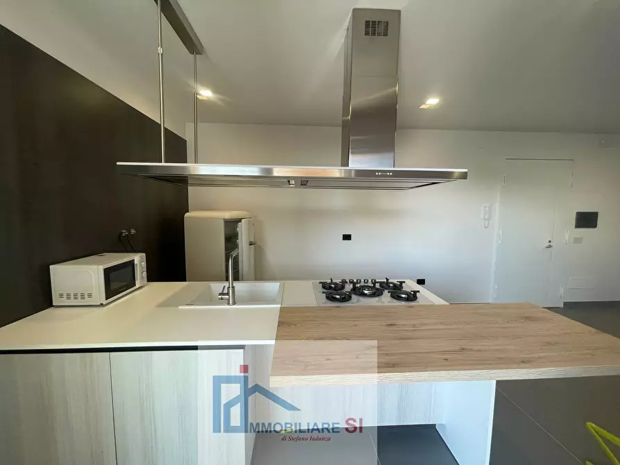 Immagine 7 di Appartamento in vendita  in Via Almerico Meomartini a Benevento