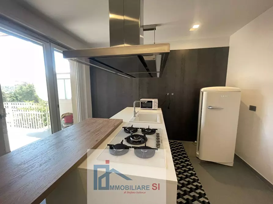 Immagine 4 di Appartamento in vendita  in Via Almerico Meomartini a Benevento