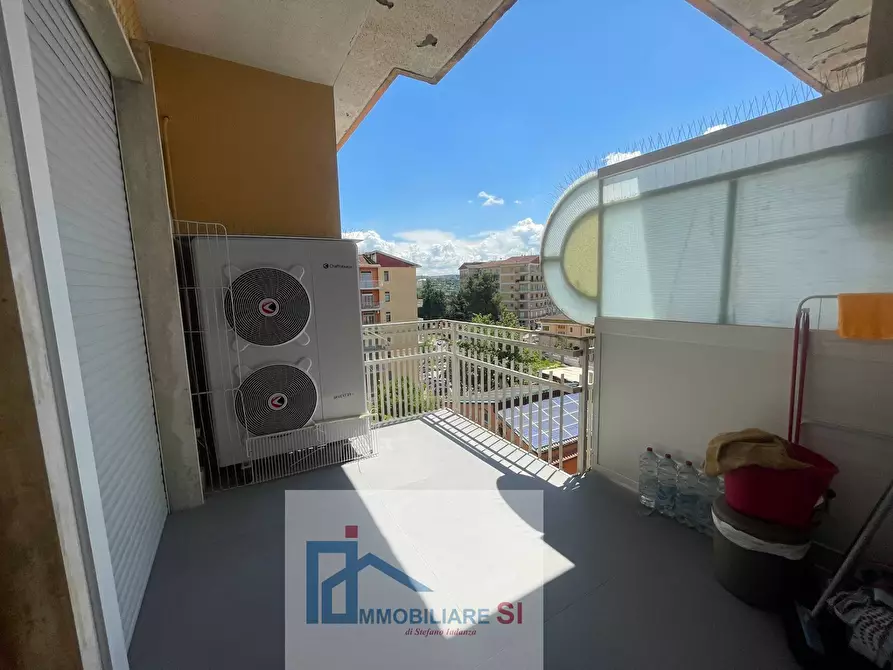 Immagine 5 di Appartamento in vendita  in Via Almerico Meomartini a Benevento