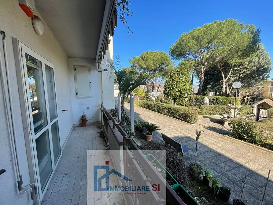 Immagine 8 di Appartamento in vendita  in Via Fratelli Rosselli a Benevento