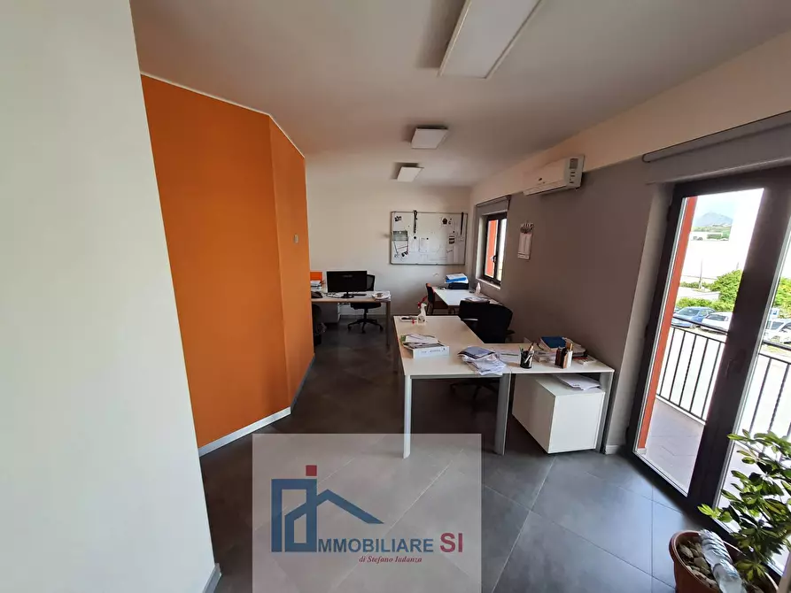 Immagine 10 di Capannone industriale in vendita  in Ponte Valentino a Benevento