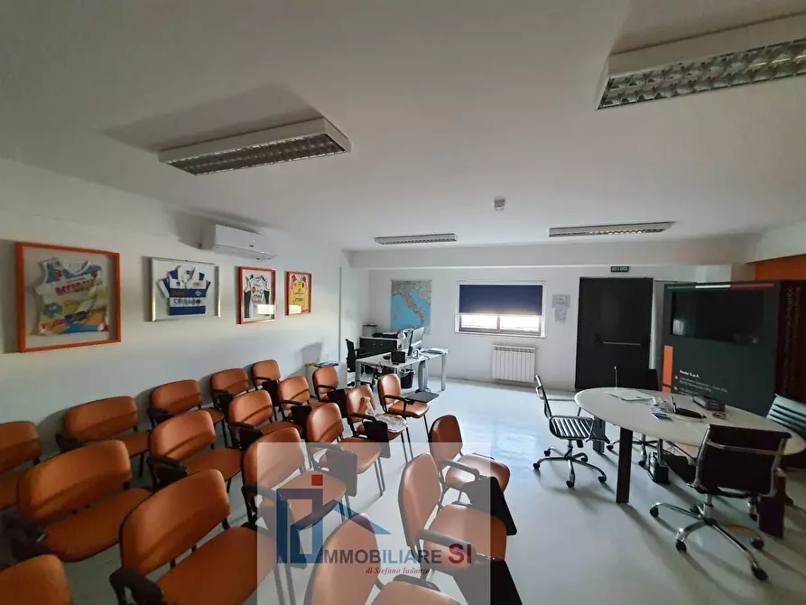 Immagine 12 di Capannone industriale in vendita  in Ponte Valentino a Benevento