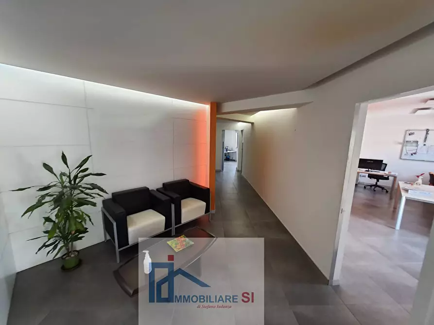 Immagine 19 di Capannone industriale in vendita  in Ponte Valentino a Benevento