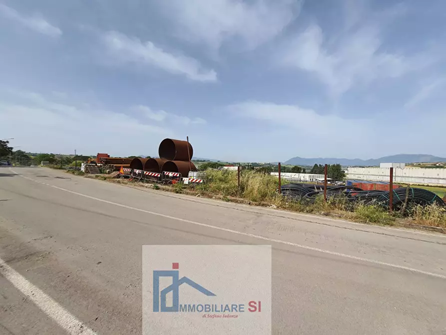 Immagine 23 di Capannone industriale in vendita  in Ponte Valentino a Benevento