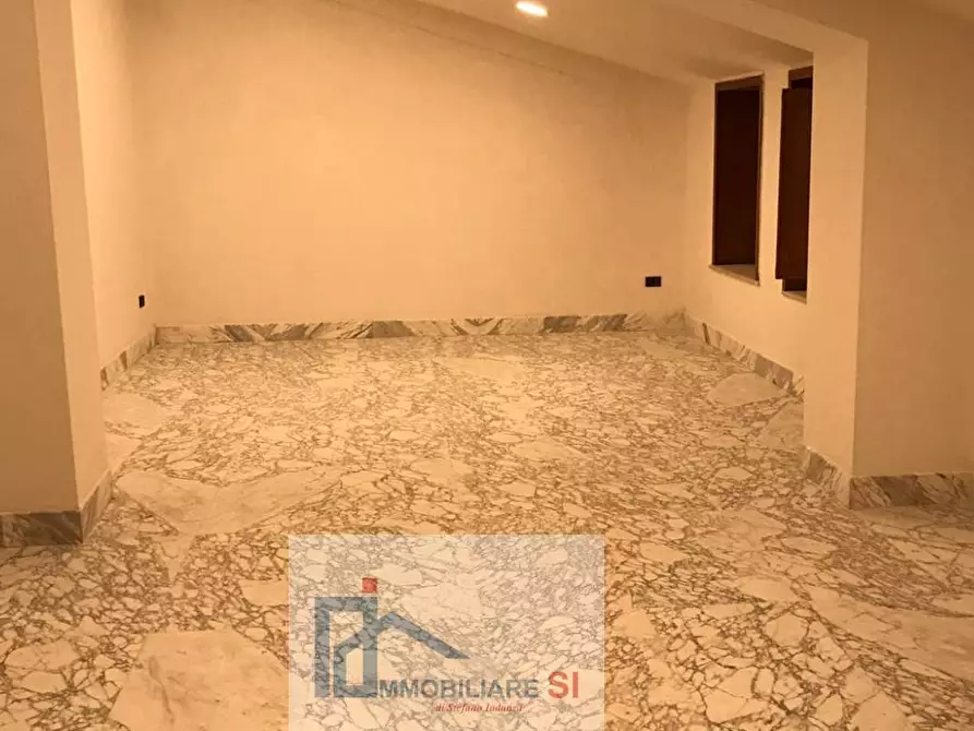 Immagine 26 di Appartamento in vendita  in Via Manciotti a Benevento