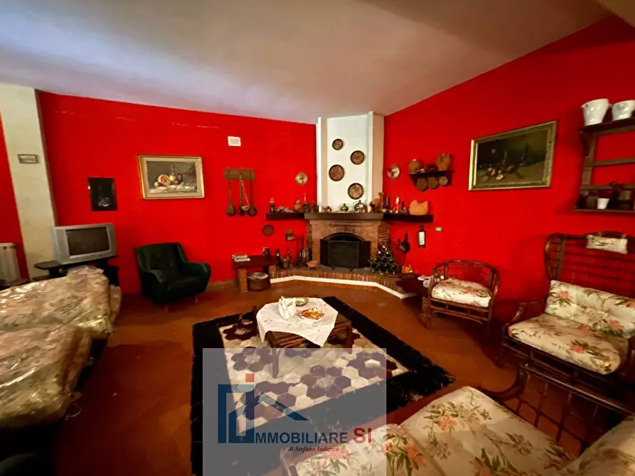 Immagine 29 di Casa indipendente in vendita  in Contrada Pino a Benevento