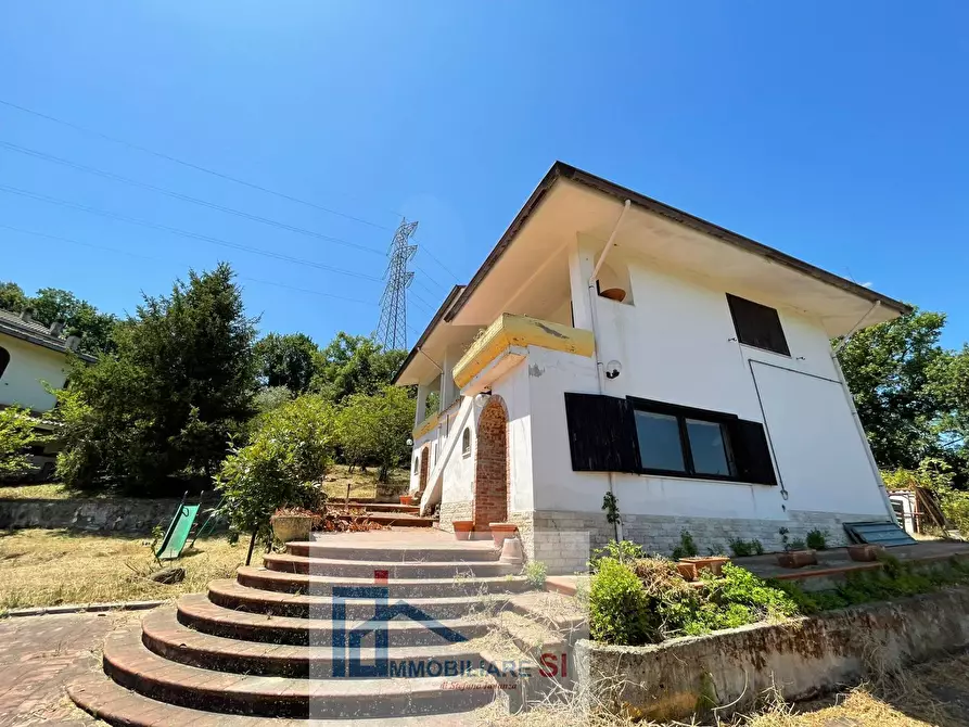 Immagine 2 di Casa indipendente in vendita  in Contrada Pino a Benevento