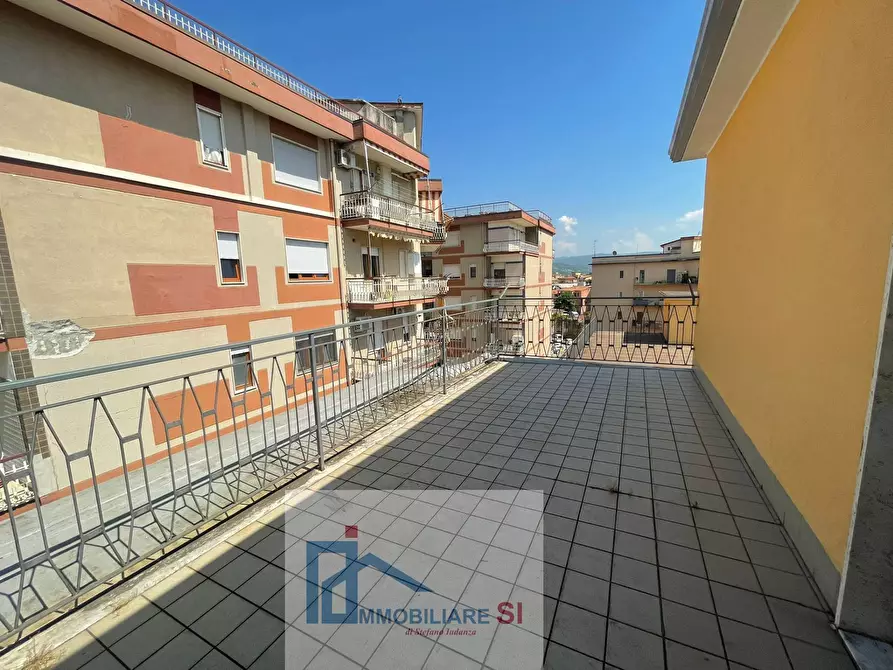 Immagine 15 di Attico in affitto  in Via Munazio Planco a Benevento