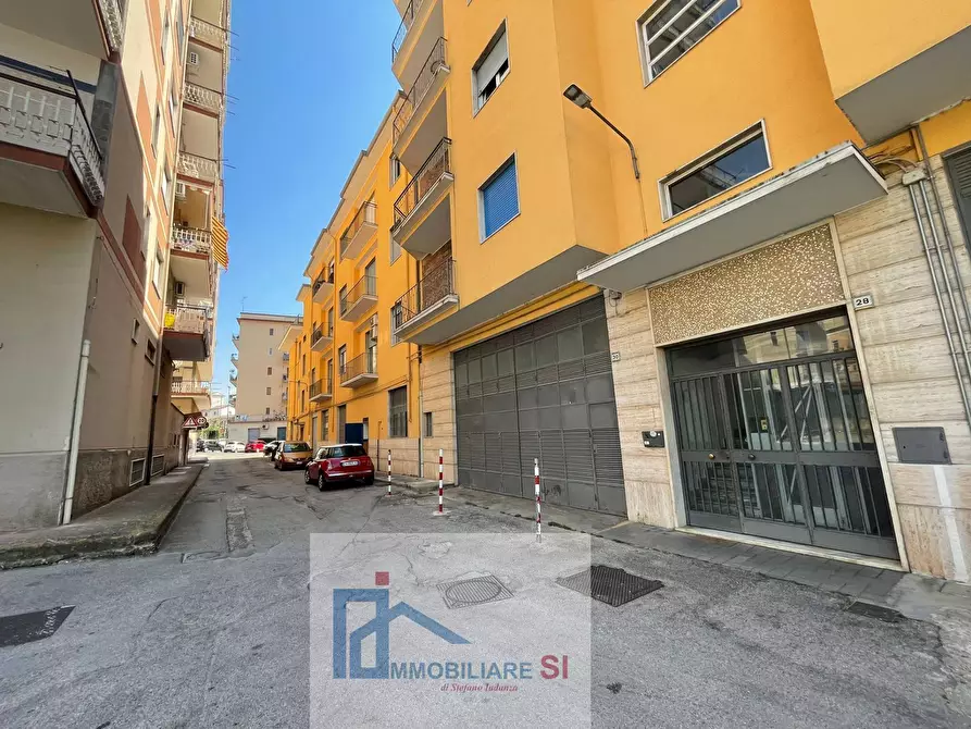 Immagine 18 di Attico in affitto  in Via Munazio Planco a Benevento