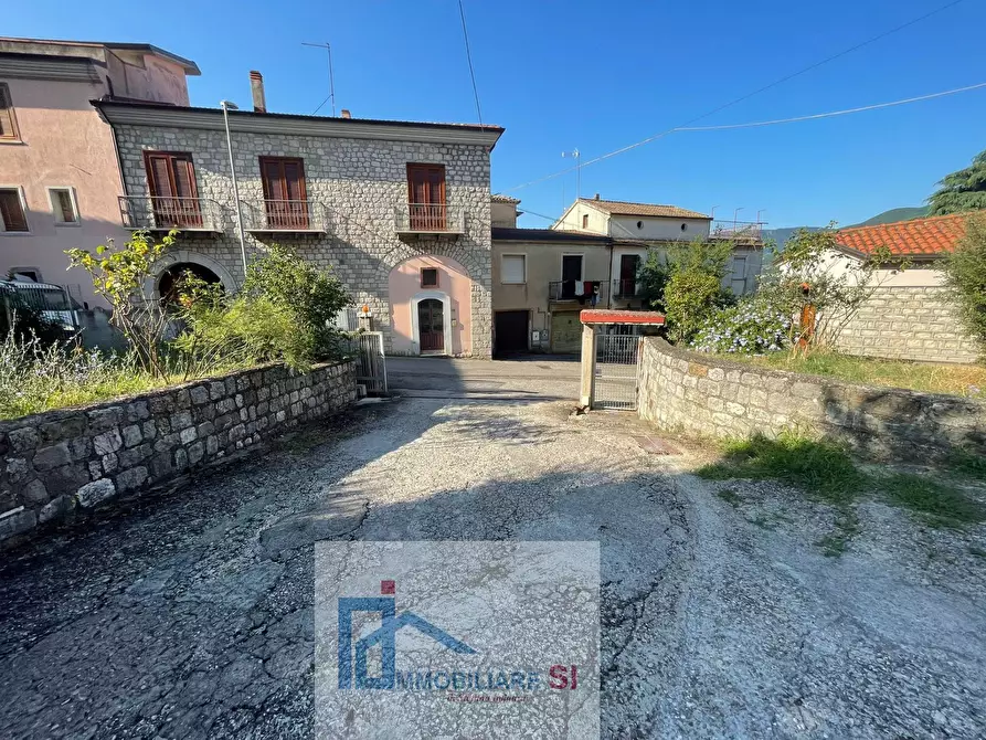 Immagine 55 di Casa semindipendente in vendita  in Via Palazzo a Foglianise