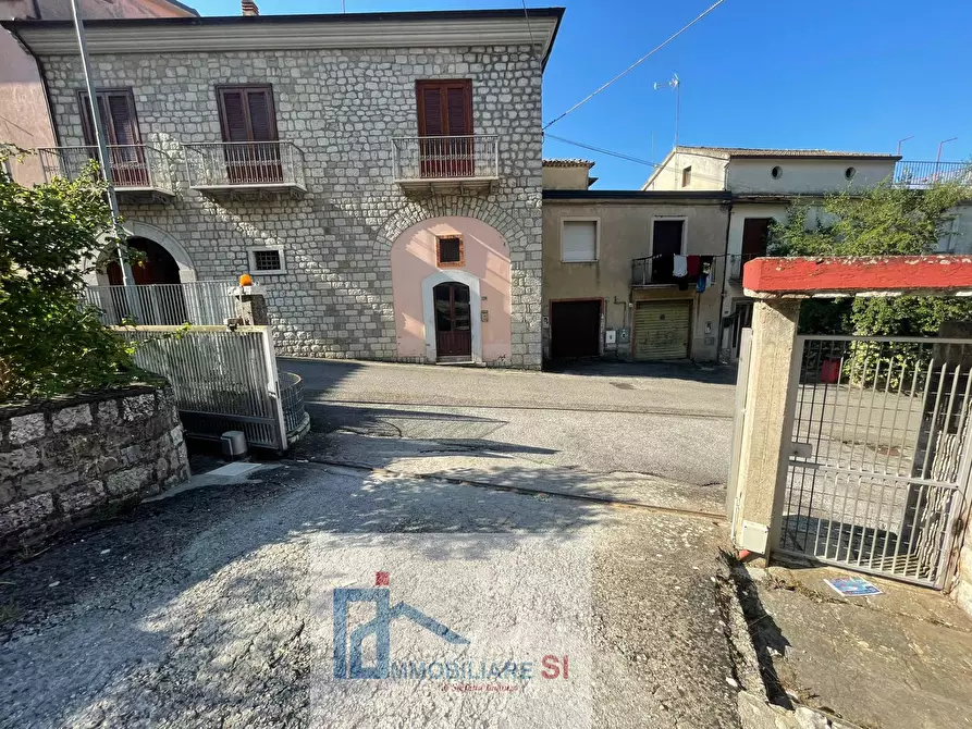 Immagine 56 di Casa semindipendente in vendita  in Via Palazzo a Foglianise