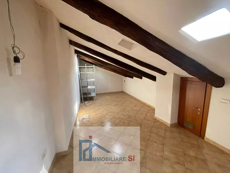 Immagine 6 di Casa semindipendente in vendita  in Via Madonnina del Grappa a Cautano