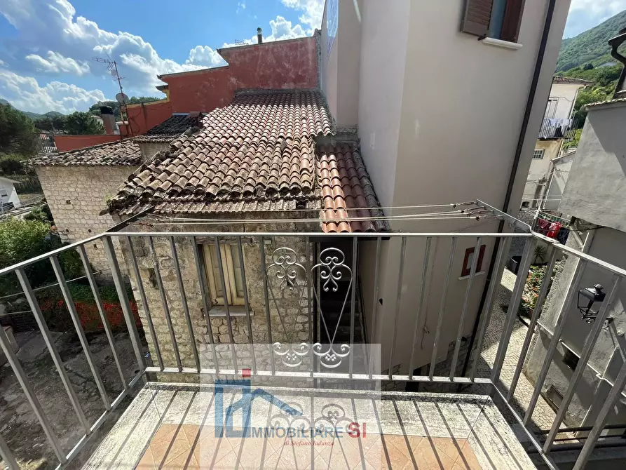 Immagine 30 di Casa semindipendente in vendita  in Via Madonnina del Grappa a Cautano