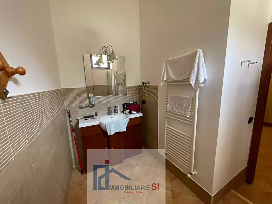 Immagine 27 di Casa semindipendente in vendita  in Via Madonnina del Grappa a Cautano