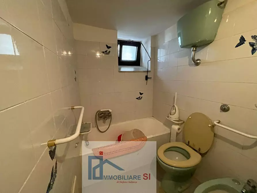 Immagine 47 di Casa semindipendente in vendita  in Via Madonnina del Grappa a Cautano