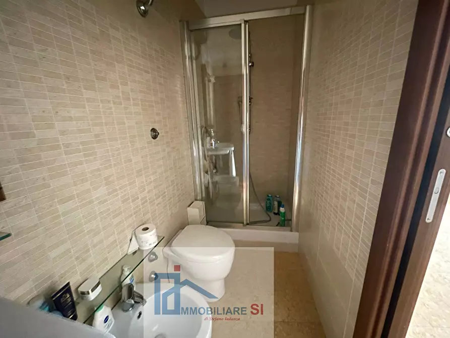 Immagine 16 di Casa semindipendente in vendita  in Via Mattaleoni a Vitulano