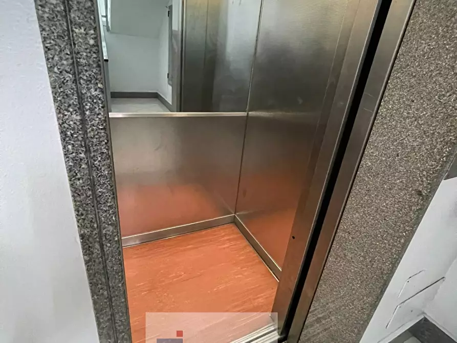 Immagine 3 di Appartamento in vendita  in Piazza Vittoria Colonna a Benevento