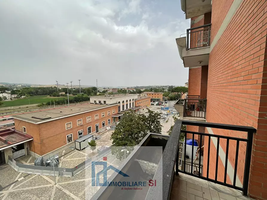 Immagine 7 di Appartamento in vendita  in Piazza Vittoria Colonna a Benevento