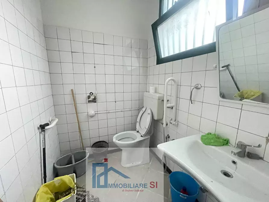 Immagine 11 di Ufficio in affitto  in Via San Pasquale a Benevento