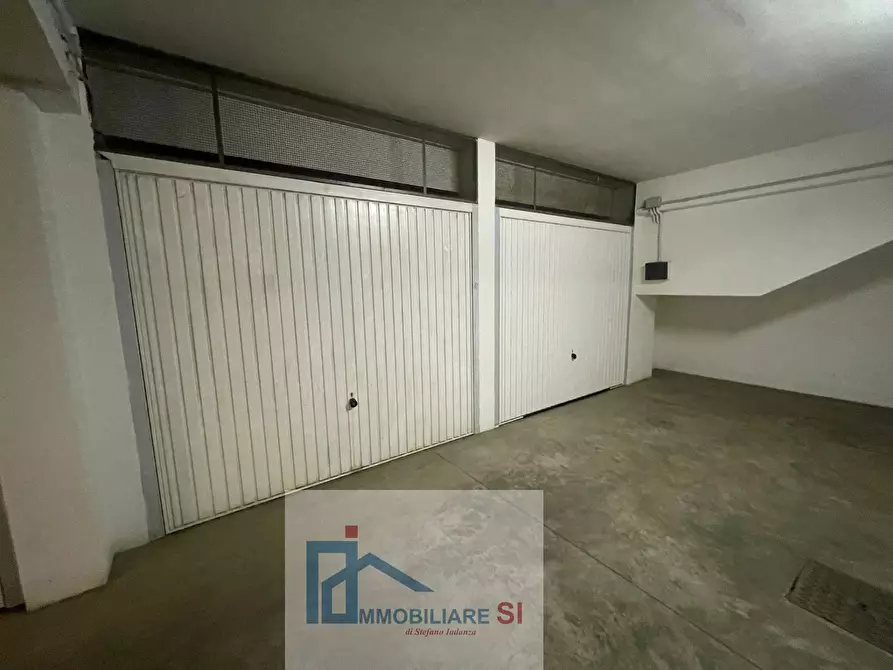 Immagine 4 di Box auto in affitto  in Via Cupa Ponticelli a Benevento