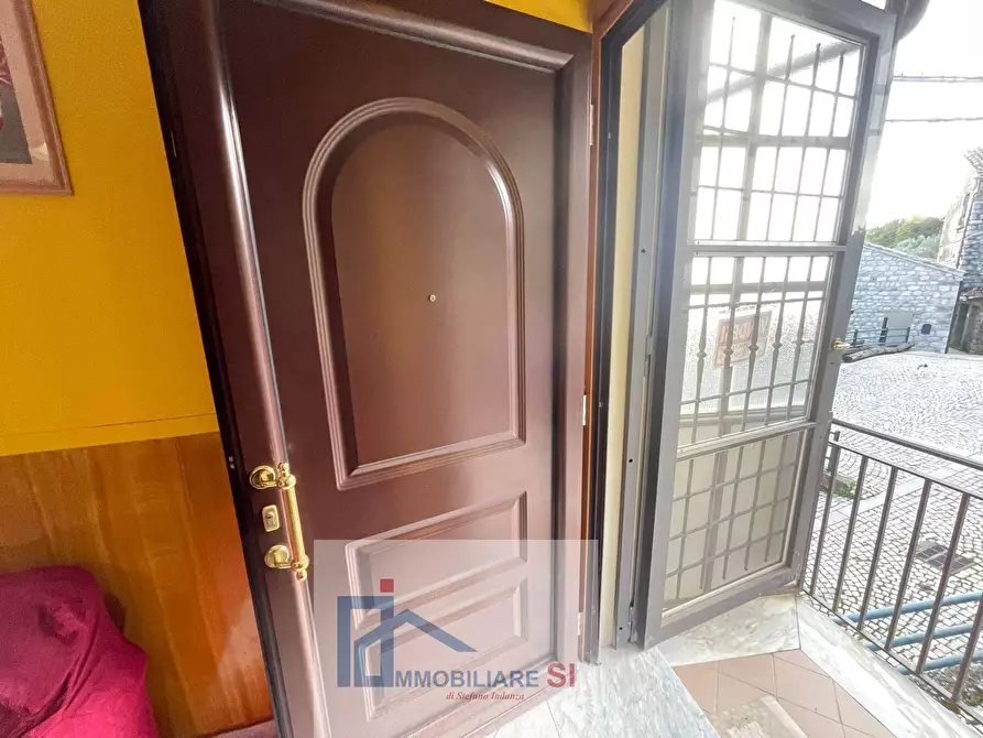 Immagine 9 di Casa semindipendente in vendita  in Via Capovitulano a Vitulano