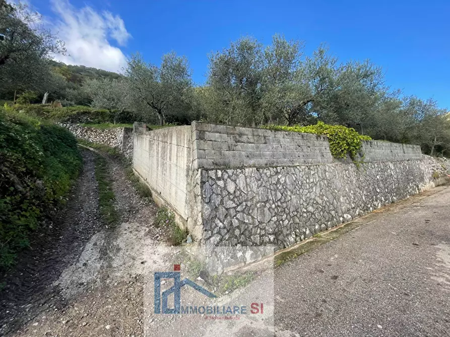 Immagine 47 di Casa semindipendente in vendita  in Via Capovitulano a Vitulano