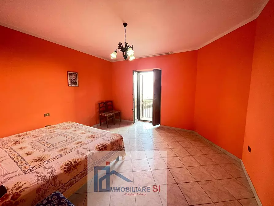 Immagine 23 di Casa semindipendente in vendita  in Via Capovitulano a Vitulano