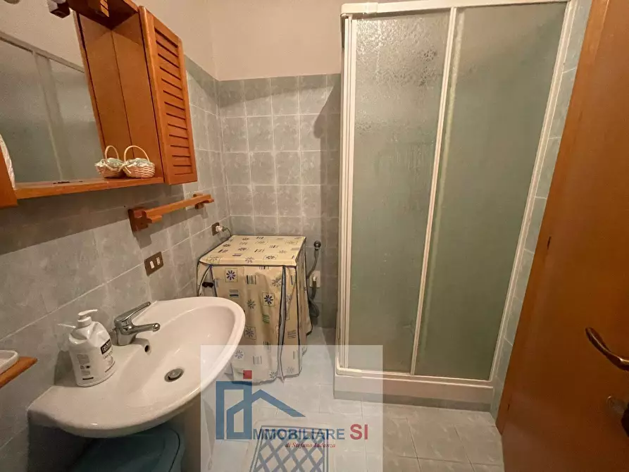 Immagine 22 di Casa semindipendente in vendita  in Via Capovitulano a Vitulano