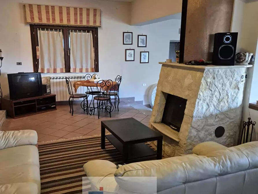 Immagine 7 di Casa indipendente in vendita  in Contrada Pino a Benevento