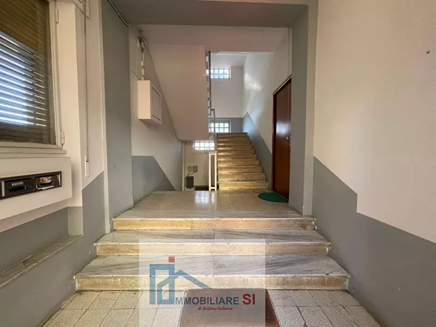 Immagine 13 di Ufficio in affitto  in Viale Atlantici a Benevento