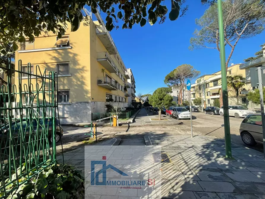 Immagine 17 di Ufficio in affitto  in Viale Atlantici a Benevento