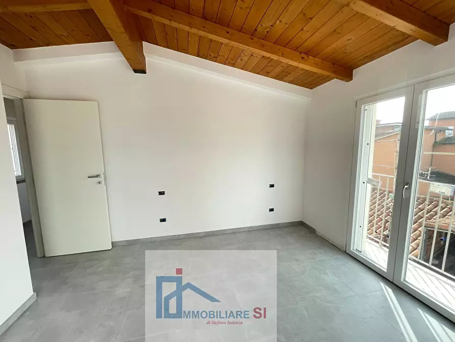 Immagine 30 di Appartamento in affitto  in Via Bartolomeo Camerario a Benevento