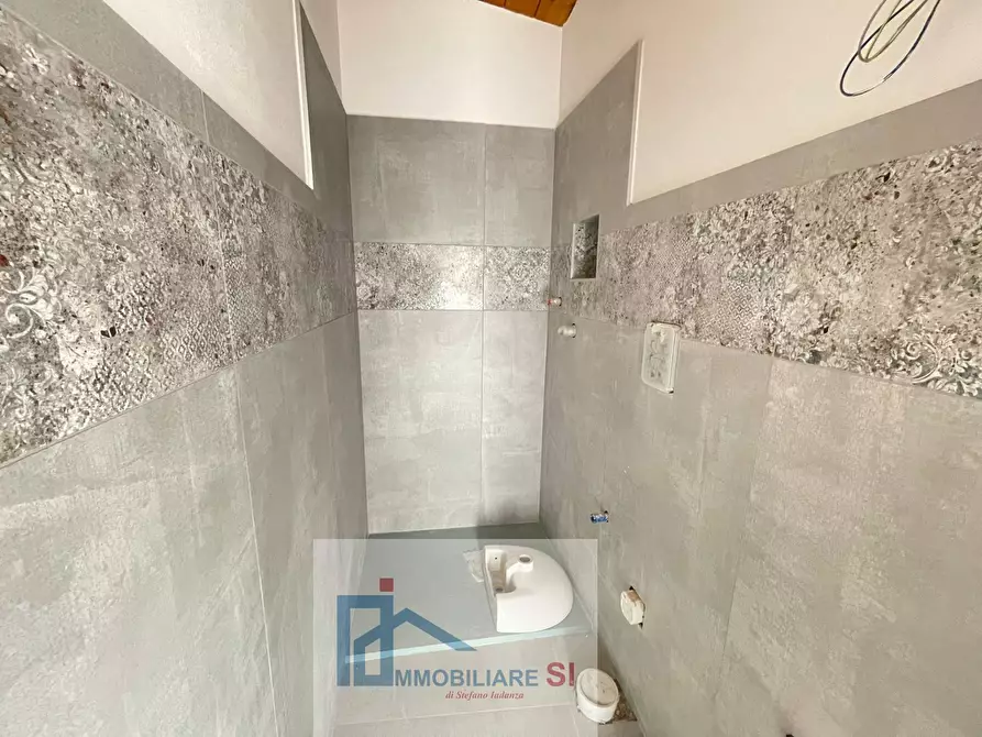 Immagine 13 di Appartamento in affitto  in Via Bartolomeo Camerario a Benevento